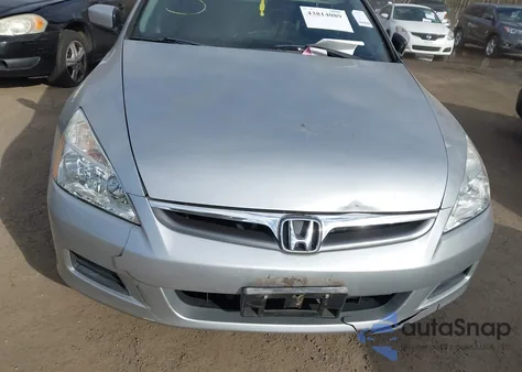 2007 Honda Accord 2.4 Se from USA, damaged, VIN 1HGCM56317A146008